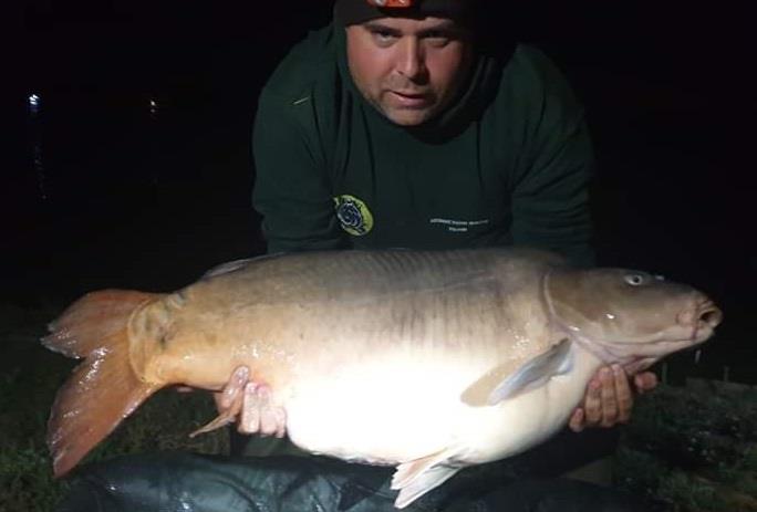 Crapul de poveste. Record personal de 31 kg la Cetariu.